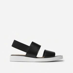 Everlane black leather sandals